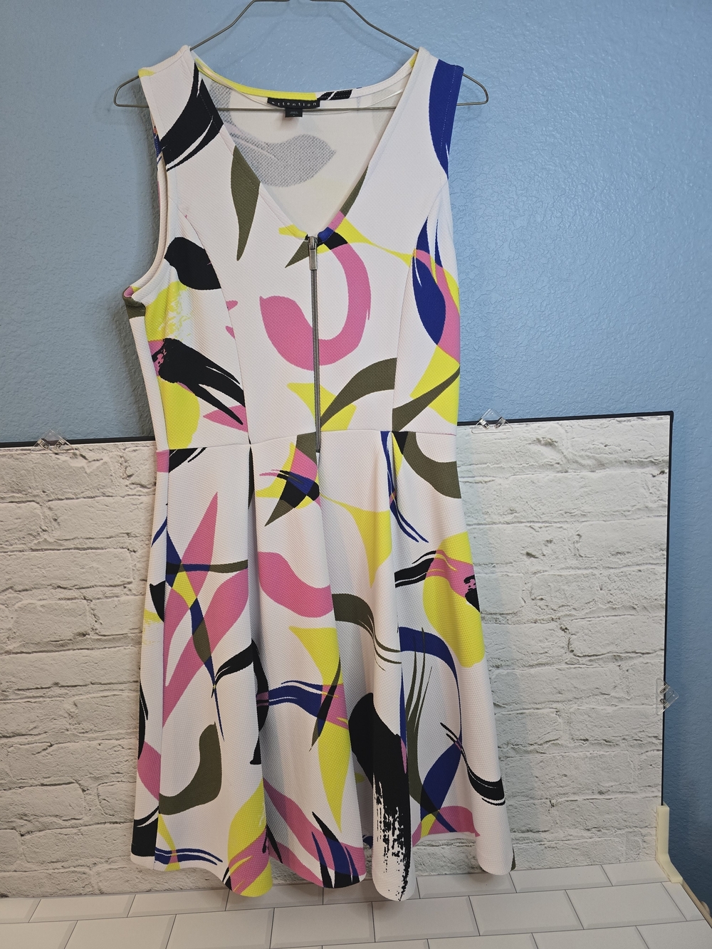 attention Sleeveless Abstract Print Fit & Flare Dress Sz S